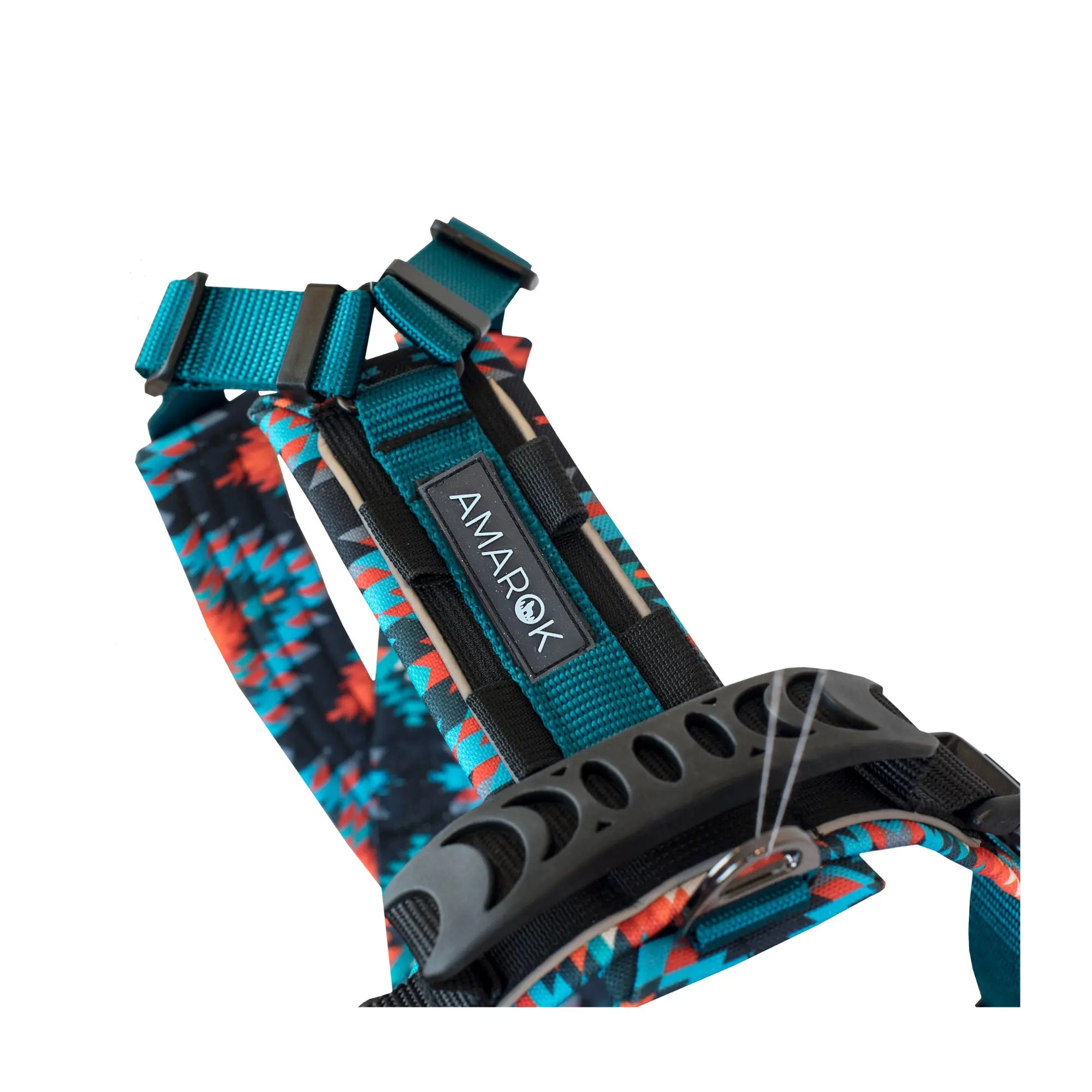 Close-up of the Amarok Odyssey harness in the Nomade Collection– reinforced back handle and visible backpack attachment points