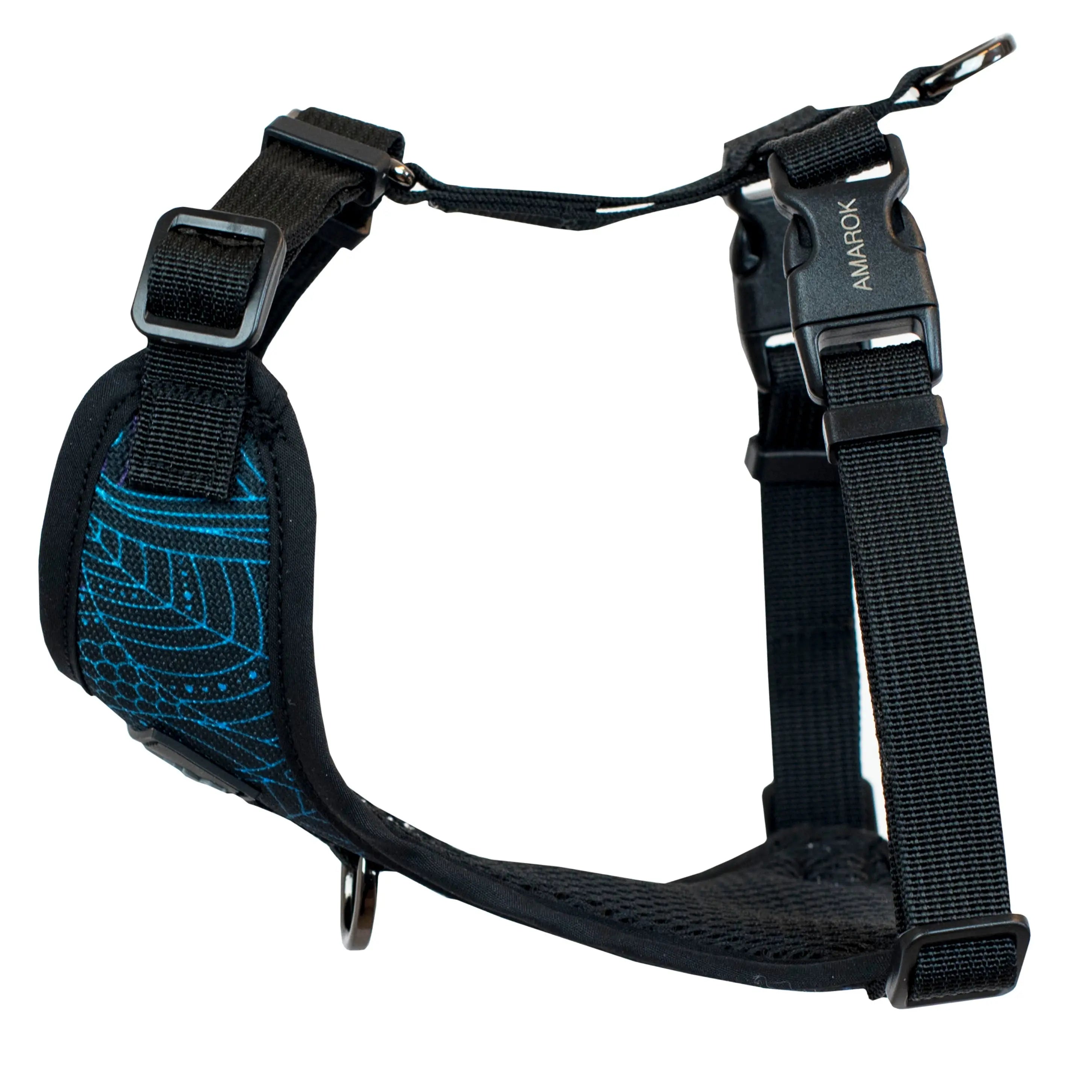 Harnais régulier de randonnée pour petit chien de la collection Mandala. Motifs mandala de différents tons de bleu. Vue de côté.